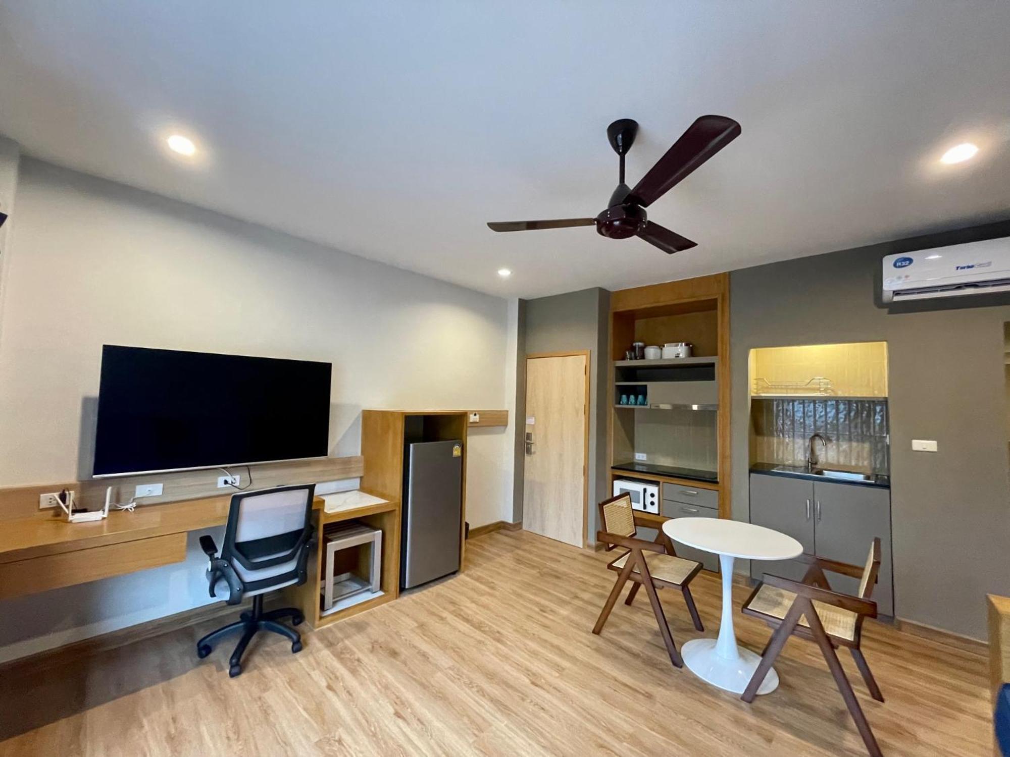 Room Actually Service Apartment Karon ภายนอก รูปภาพ